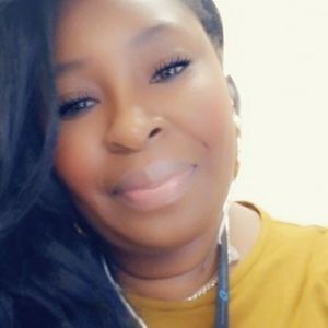 Meet your Posher, Simone